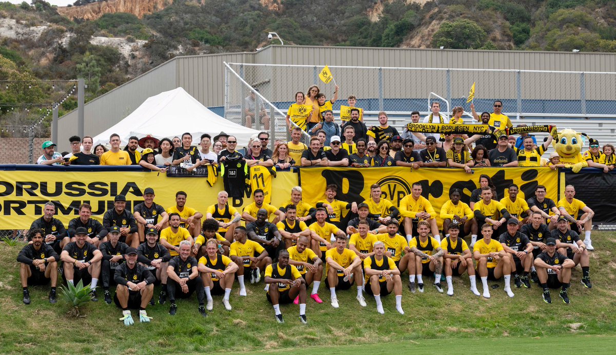 BVB's tweet photo. 📸 Thanks for coming! https://t.co/2a6yXStPzK