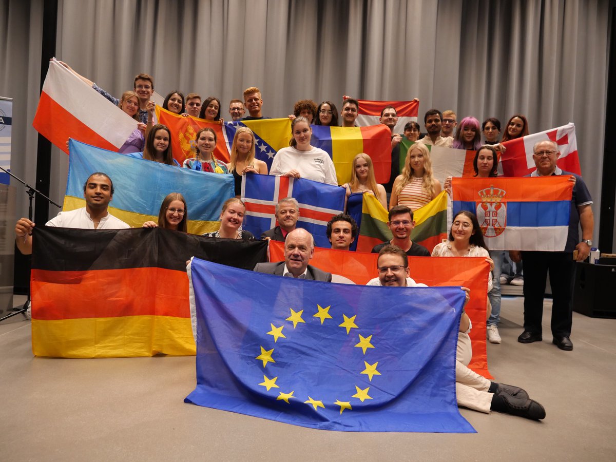 Tolle Abschlussveranstaltung des Eurocamp 2023 der Auslandsgesellschaft Sachsen-Anhalt <a href="/einewelthaus/">AGSA@einewelthaus</a>  gestern im Bauhaus-Museum in <a href="/Dessau_Rosslau/">Stadt Dessau-Roßlau</a>. Danke für die Einladung!