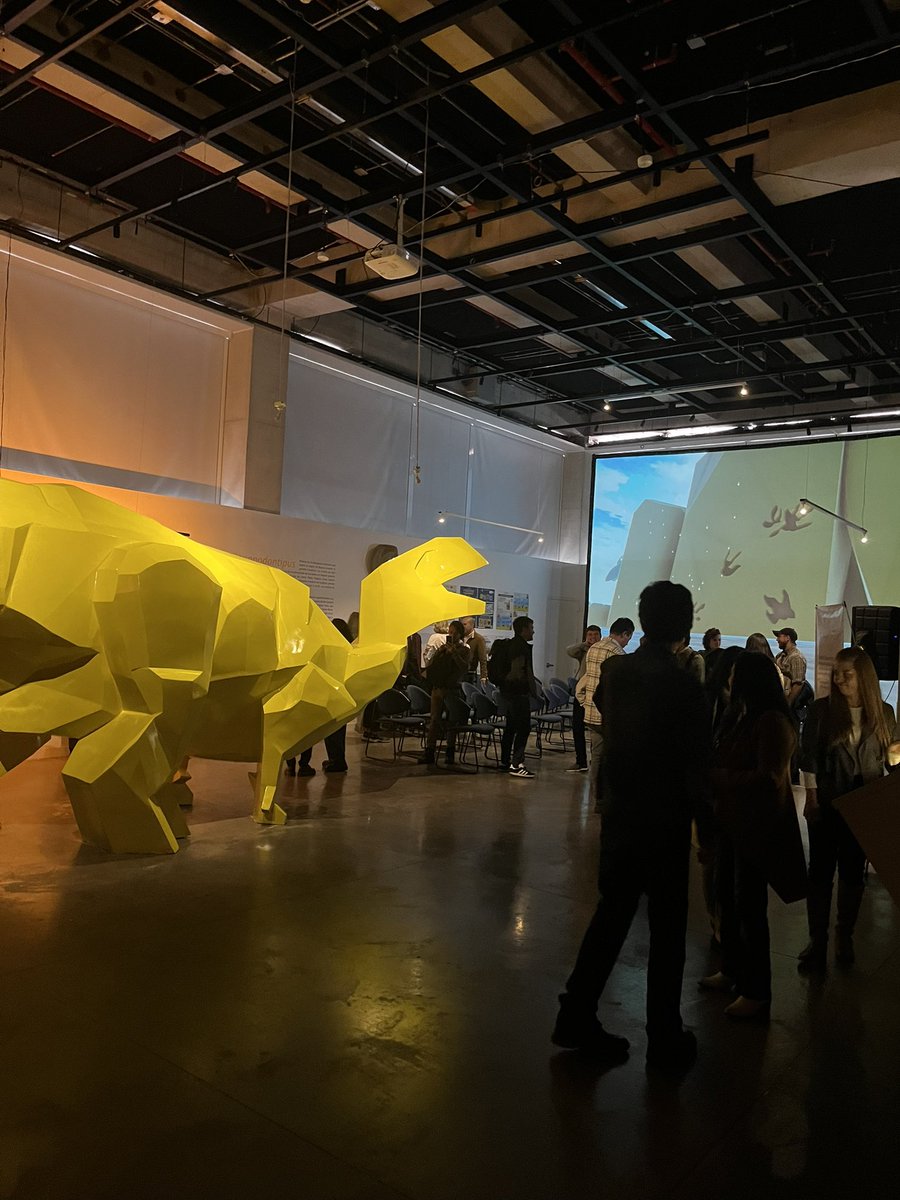 ¡Hoy abrimos puertas! Colombia, el país con más dinosaurios de la Tierra. Centro Cívico Uniandes, entrada gratuita 🦖🦕🦆. De martes a sábado de 10 am a 6 pm.