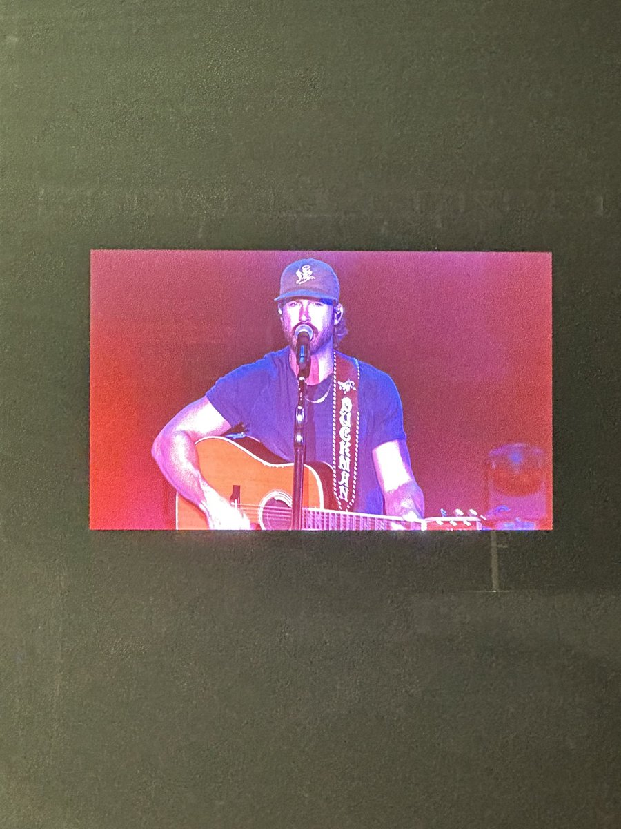KTulowitzky1128's tweet photo. Last night, I went to see Riley Green in concert. He was amazing! It was at the Delaware State Fair. I think going to concerts are a great way to spend time with family and friends. What concerts have you guys been too? What has been your favorite artist? #SPM230 

#concert #fair https://t.co/aZgLofsyLq