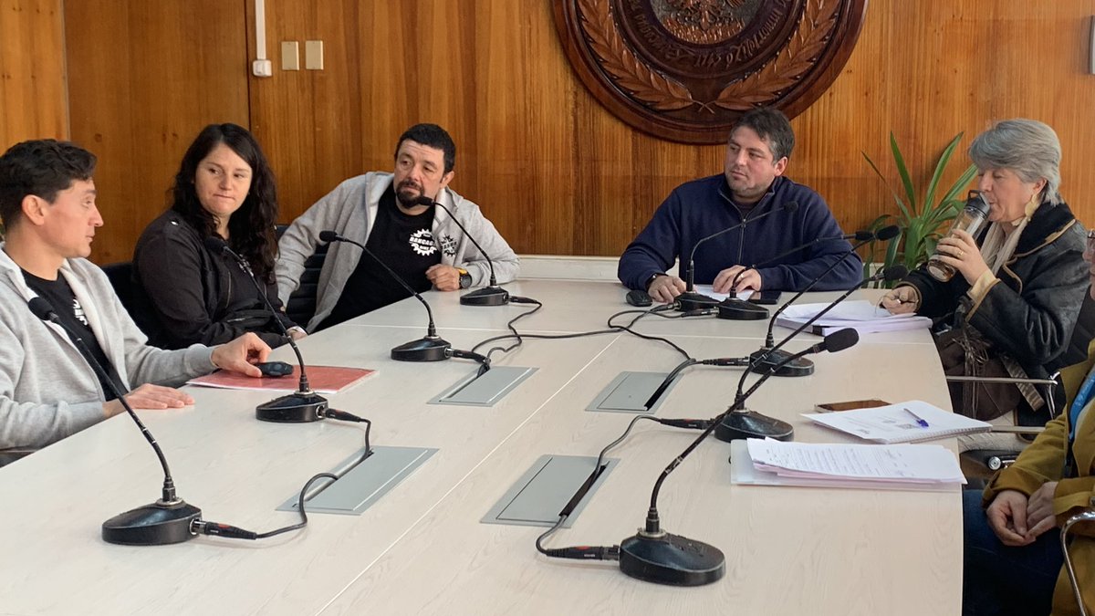 Hoy nos tocó ir al consejo municipal de Deportes de Rancagua para dar a conocer nuestro proyecto deportivo en el ámbito del ciclismo y en especial el MTB gracias a todos los concejales presentes por escucharnos y agradecemos a parte de nuestra directiva por representarnos !!