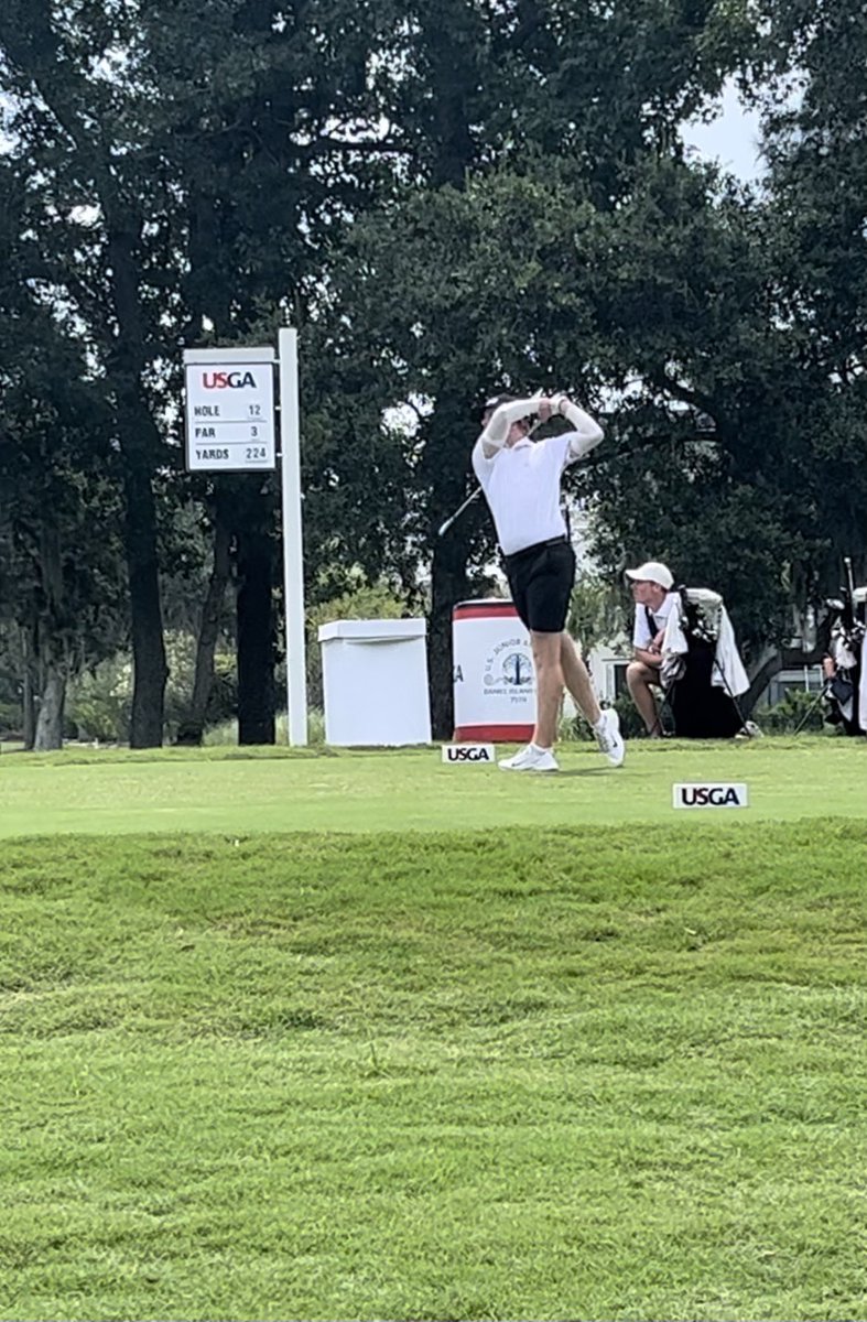 EA_Mens_Golf's tweet photo. Congrats to Hunter Stetson’24 for his -1 during medal play of USGA Junior Am. He qualified for match play that begins tomorrow. He has a familiar face on the bag Eric Morgan’22.  @EA1785_Athletic @GAofPhilly https://t.co/wbBf4lcdez