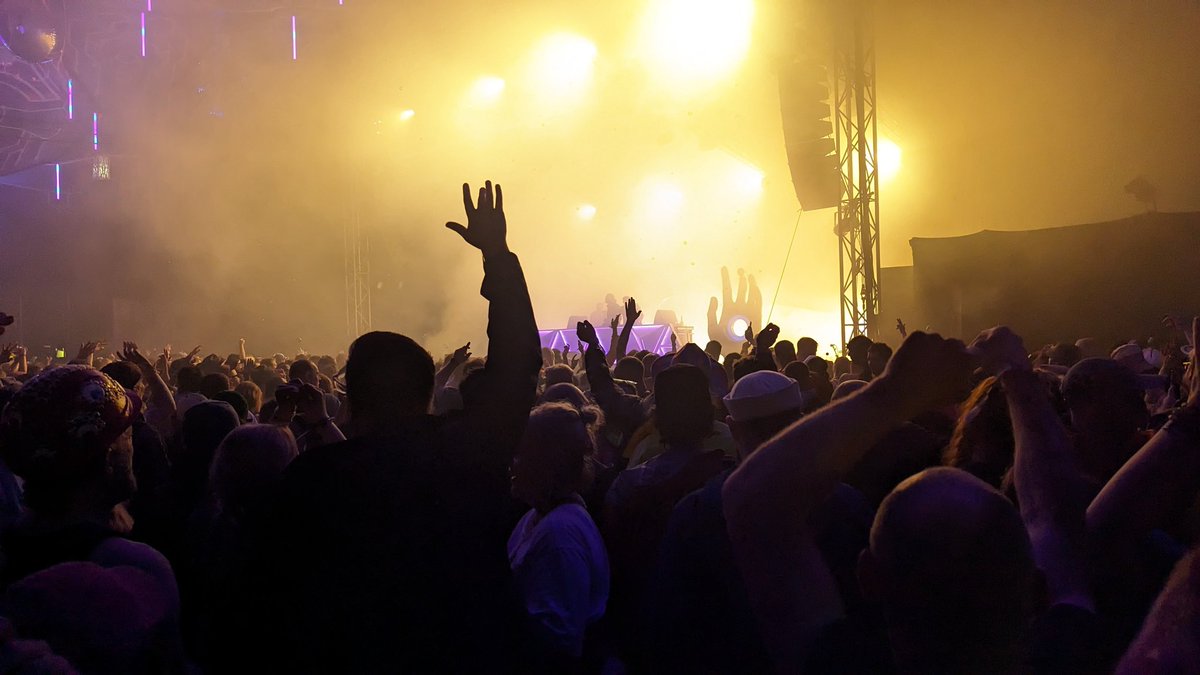 John Middleton tweet media