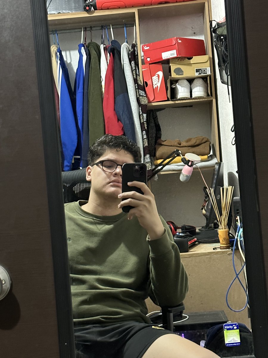 Brandon_vega20's tweet photo. https://t.co/8zoZ3z7kZC