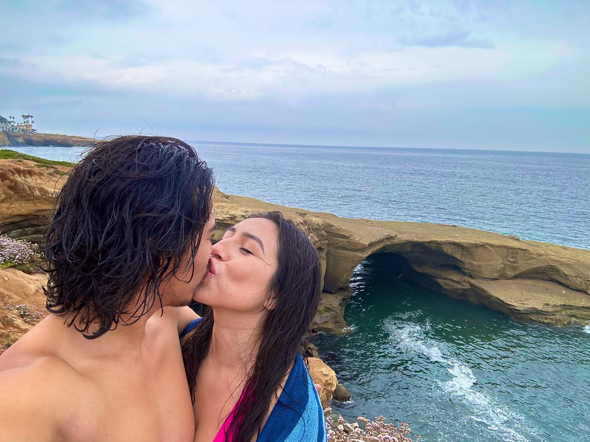 amberisnifty's tweet photo. 🥰💘🌻🌊 https://t.co/cjCV0aux3M