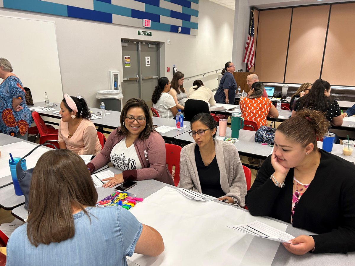 Katvdeleon3's tweet photo. Exciting learning happening in East Central ISD today! New Teacher T-TESS training to start the year off strong! @NIETteach @eastcentralisd #studentoutcomesfirst https://t.co/mqxi9c1hoc