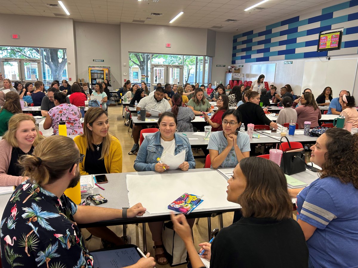 Katvdeleon3's tweet photo. Exciting learning happening in East Central ISD today! New Teacher T-TESS training to start the year off strong! @NIETteach @eastcentralisd #studentoutcomesfirst https://t.co/mqxi9c1hoc