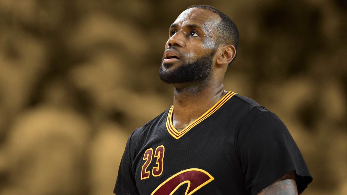 YostinNBA's tweet photo. Los últimos 12 puntos de los Cavs en el juego 7 vs. Golden State Warriors en 2016:

-Bandeja de LeBron
-Tiro libre de LeBron
-Tiro libre de LeBron
-Tiro libre de LeBron
-Triple de LeBron
-Triple de Kyrie
-Tiro libre de LeBron

"Kyrie salvo a LeBron con ese Triple" https://t.co/UDnAn9gd6h
