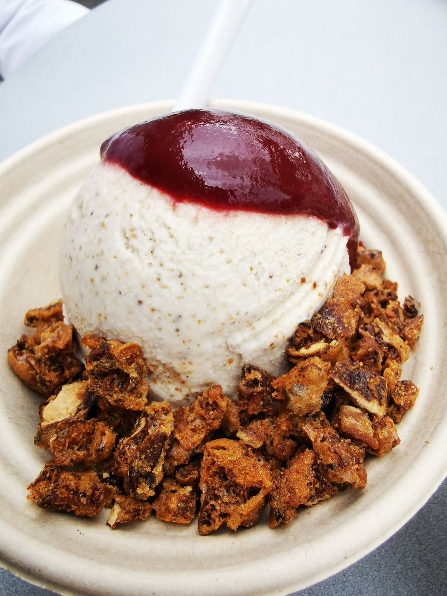 Helado de cebolla caramelizada... De verdad es increíble el trabajo que realizan en #corazoncontento Cada vez sorprenden con algo más difícil de imaginar