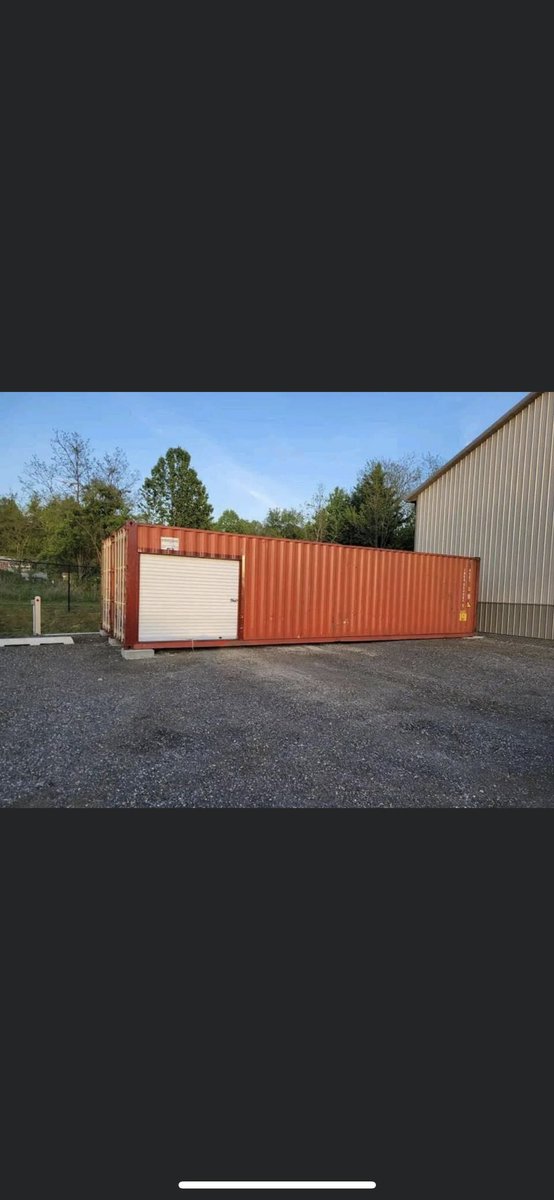DoubleGzfg's tweet photo. 40x16 warehouse put up in 8 hours https://t.co/bbiRR2zau5