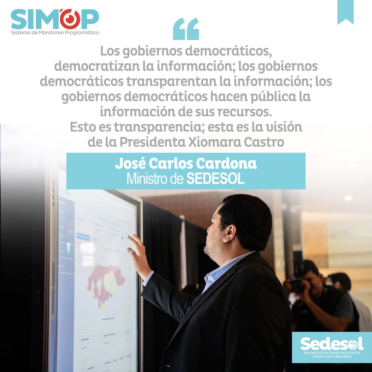 Sedesolhn's tweet photo. Durante el lanzamiento del #SIMOP, el Ministro @jcardonaerazo habló sobre la visión de la Presidenta @XiomaraCastroZ, quién orienta estas iniciativas para ordenar el sector social y transparentar sus intervenciones; llegar donde no había llegado el Estado y cumplirle al pueblo. https://t.co/gHLKms9wpP