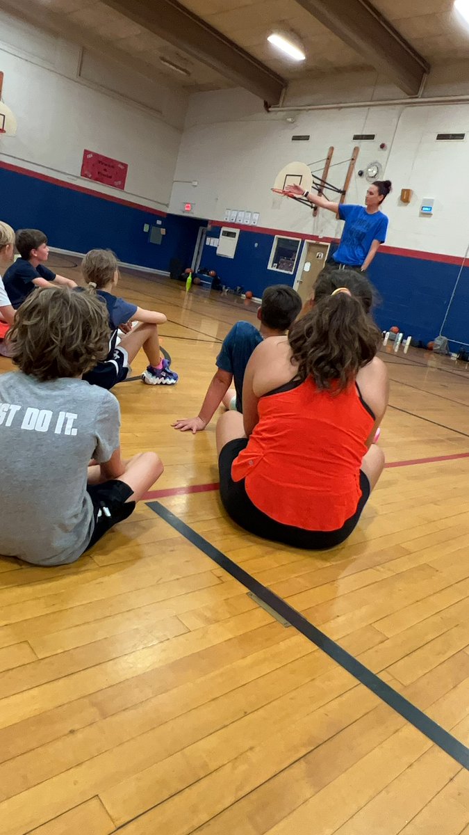CoachJSNash's tweet photo. Message today at 🏀 camp
There is a choice you have to make, in everything you do.
So keep in mind that in the end, the choice you make, makes you.
“Ability may get you to the top, but it takes character to stay there.”
Make the people around you better.
#JNBA #GotReps https://t.co/vHEL1vnsUz