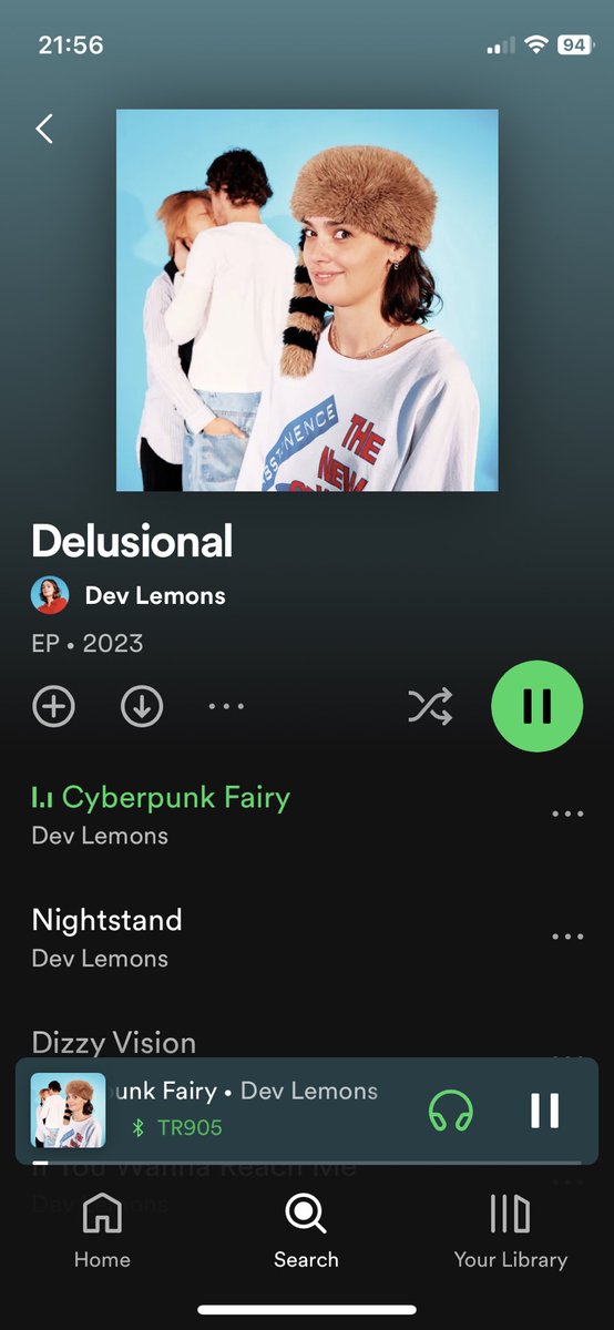 jaz_matazz_'s tweet photo. Fl bc her Twitter is funny i have no clue how her music sounds #devlemons #musictwt https://t.co/BzWytK5ch8