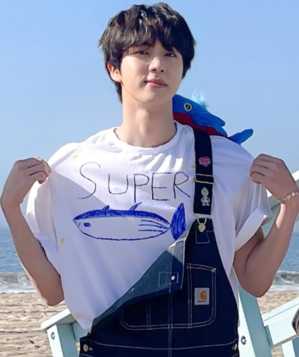 mofumofuRJ92's tweet photo. 楽しく可愛い歌とダンスなのに
異常な色気にドキドキした🐟💦

何度見ても半袖なのに
ドキっとする💦
 #素敵なジン君集め隊
 #BTSJIN  #BTS  #D322
 #WeLoveYouJin
CHAMCHI DAY WITH JIN
#600DaysWithSuperTuna
#슈퍼참치_600일_축하해
#방탄소년단진 
@bts_twt https://t.co/zt91Zi3WCl