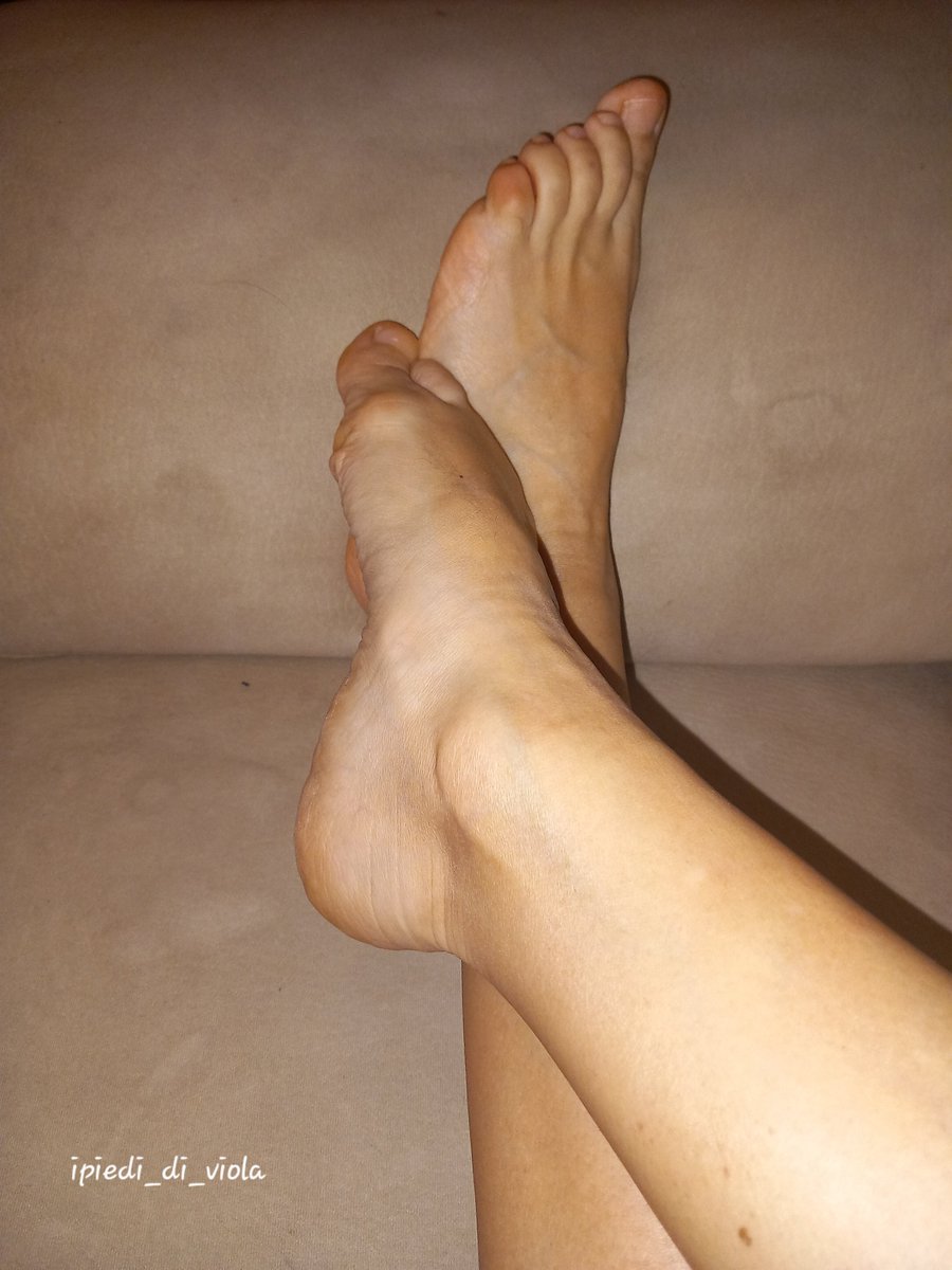 ipiedi_di_viola's tweet photo. My soft soles..🤍🩵free..come and see... https://t.co/BBV7Rq8si5