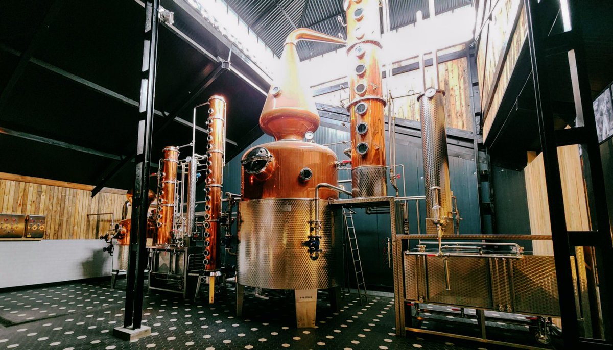 ProBrewerPage's tweet image. EXPERT TOPIC: Expanding into #CraftDistilling - Distilling &amp;amp; brewing share a common production core.There are hurdles, but the potential for expanding markets #beyondbeer are worth exploring.@BeerScribe looks at 5 considerations for the #craftbrewery ➤zurl.co/KvNi