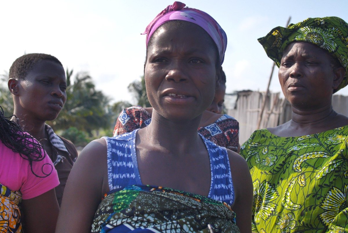 UNBenin's tweet photo. La productrice METO Pauline, présidente de la coopérative Fifonsi de Ouidah témoigne: « le #PADMAR nous a doté de motopompes, pulvérisateurs, brouettes, de petits outillages de maraîchage, de bandes perforées d’arrosage ; tout ceci a boosté la production » https://t.co/prQ2MOGmf6