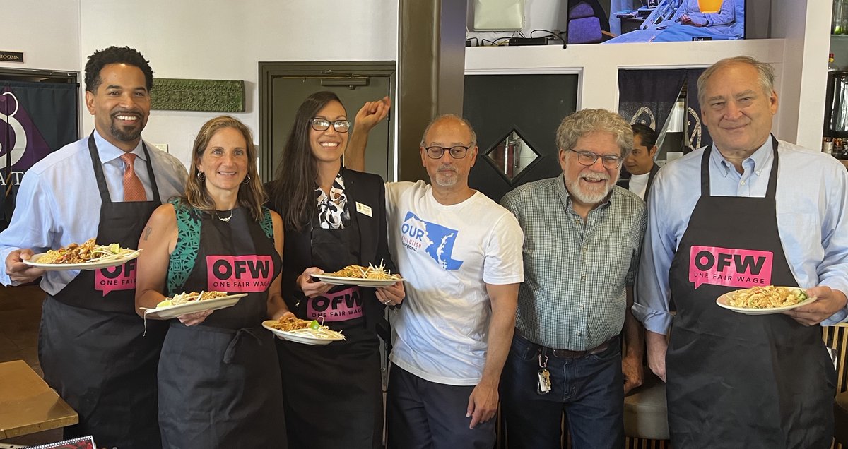 CMJawando's tweet image. I was a #ServerForAnHour yesterday with @onefairwage to highlight the need to end the sub-minimum wage for service workers.