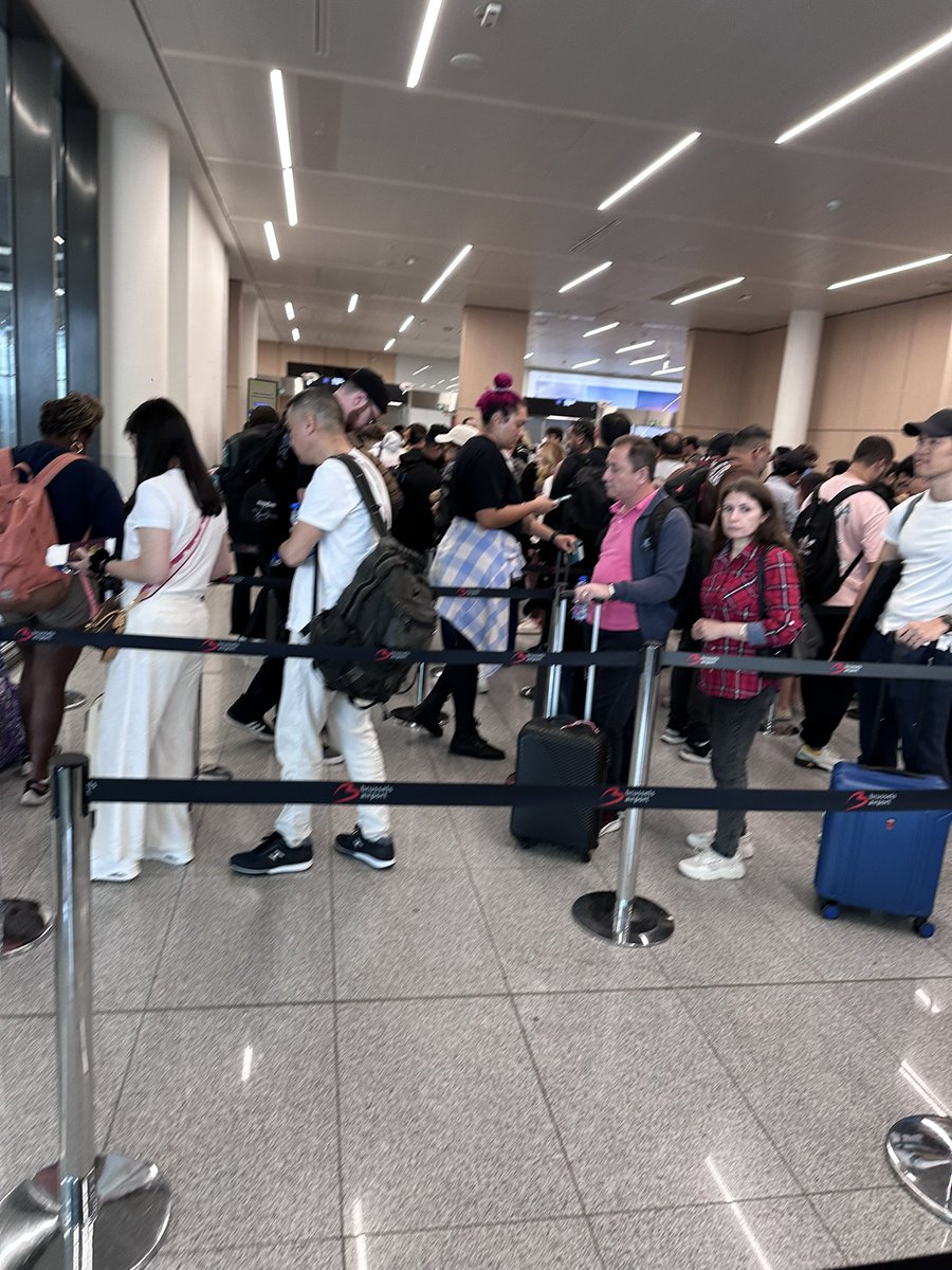 TejanDubai's tweet photo. @BrusselsAirport - a complete  joke of a place… we’re leaving the country Bruh!! Why all the ridiculous long lines “after” security!  Travel is already a pain in the ass… why make it worse.. #getyourshittogether. #stillwaiting https://t.co/OocQWMi46p