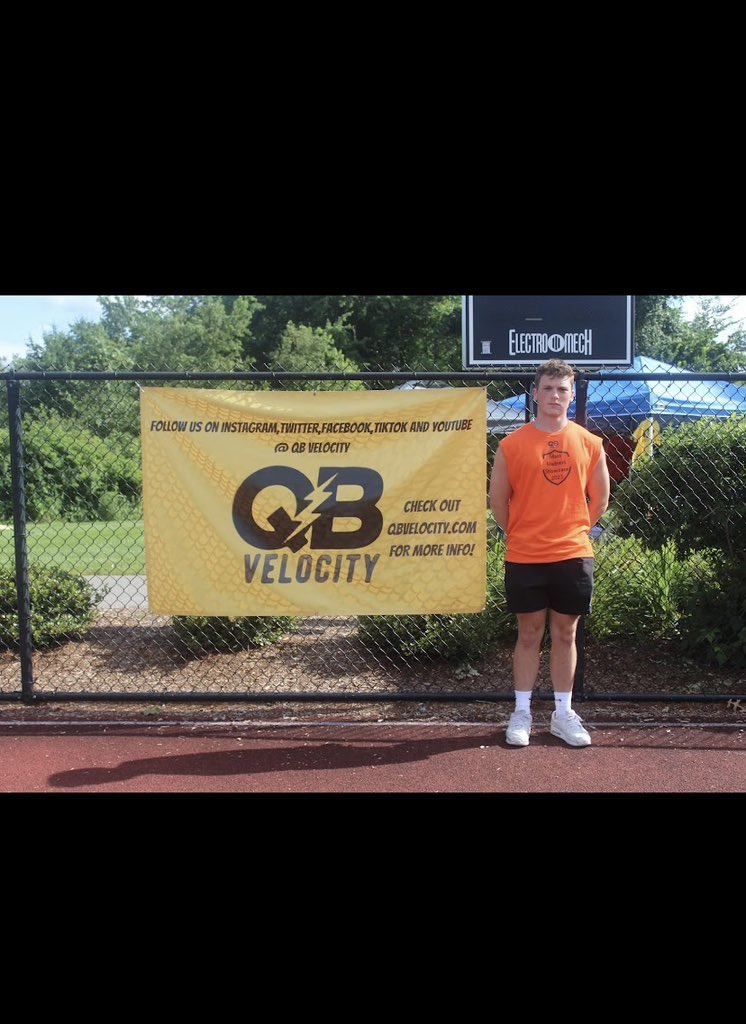 BOBrien27's tweet photo. Had a great time this past weekend at the Mass Madness Showcase hosted by @QBVelocity. Thank you for the invitation @CoachPinaQBV had a great time competing https://t.co/1wMHxw0Tc5