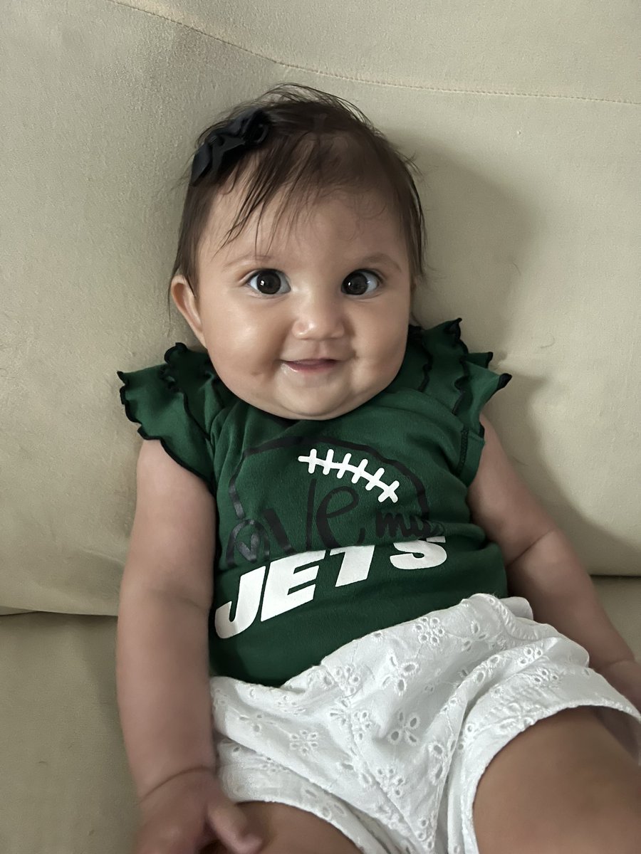 CourtneyAurillo's tweet photo. Can’t wait to bring this little one to training camp next year!  #jetscamp https://t.co/N9OxWTD4f1