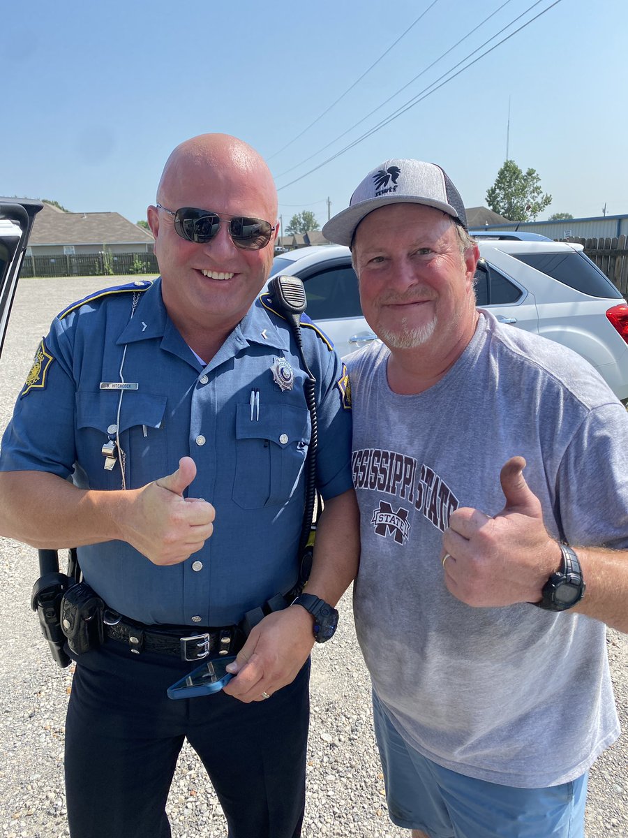 Just one of countless reasons why we will always support the fine leaders in BLUE. 
Our tire blew on this hot July day in the middle of Arkansas and Officer Brad Hitchcock of <a href="/ARStatePolice/">Arkansas State Police</a> provided tremendous support and assistance to help us get rolling again. Thank you, sir!