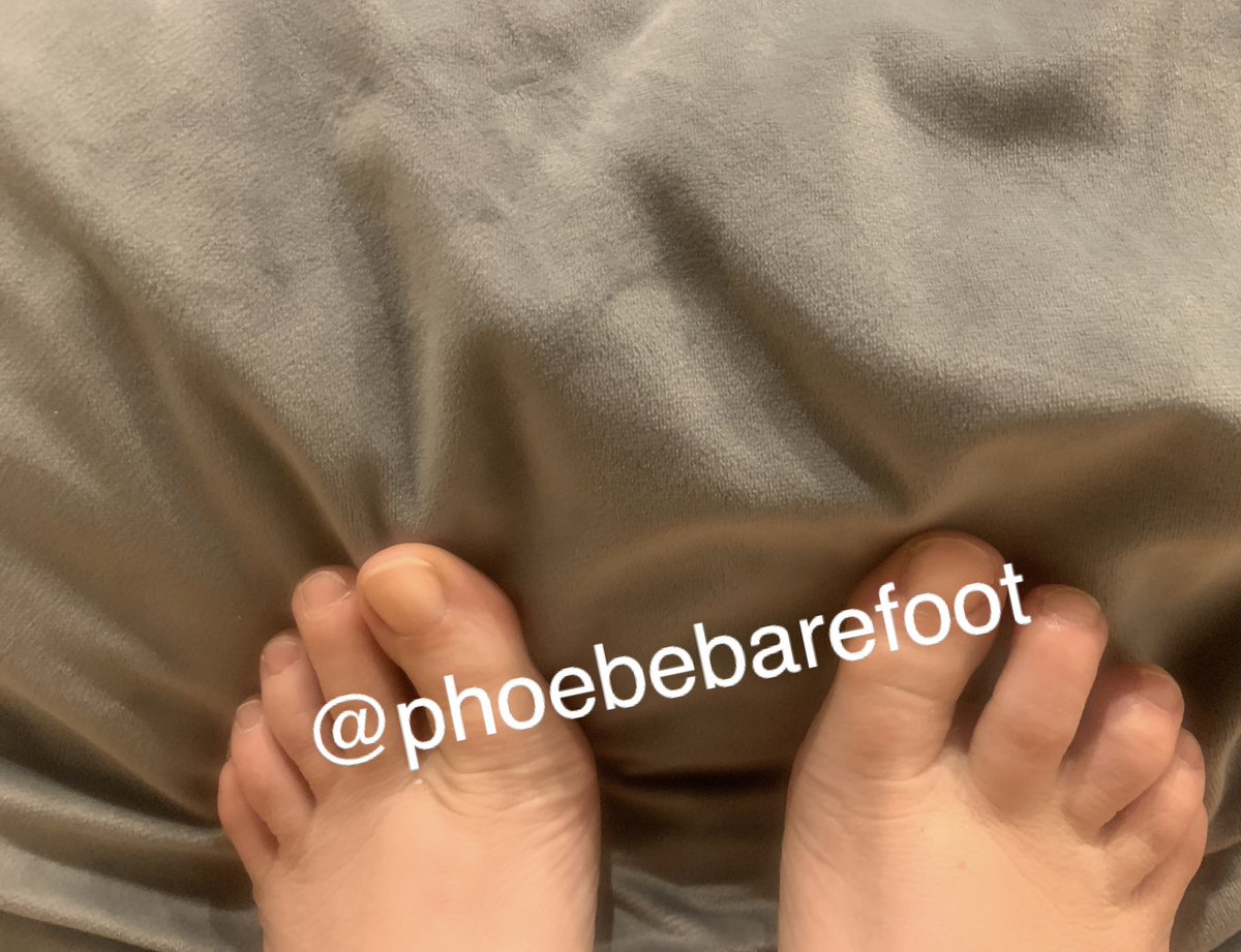 pheobebarefoot's tweet photo. Ready to go to bed 😴 💤 

https://t.co/whwErQe8Om

#feetfetiche #feetfethish #feet_lover #footworshi̇p #onlyfans #onlyfansFree #feetpicsforsales #feetcontent #FOOTFETİSH https://t.co/c46vWSGn8G