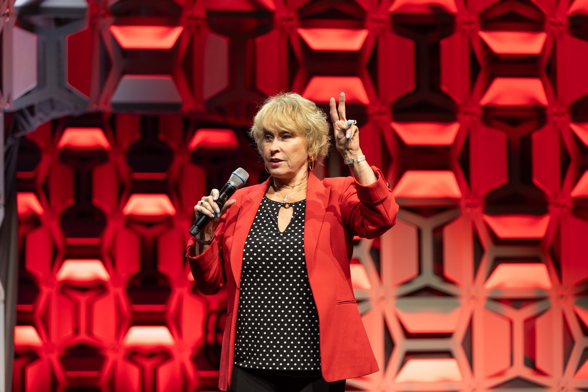 AGACGFM's tweet photo. What an inspiring afternoon with our keynote speaker, Connie Podesta! She took us on a remarkable journey of self-discovery and shared invaluable tips on building harmonious relationships both personally and professionally. #PDT23 https://t.co/9C85rsnDxg