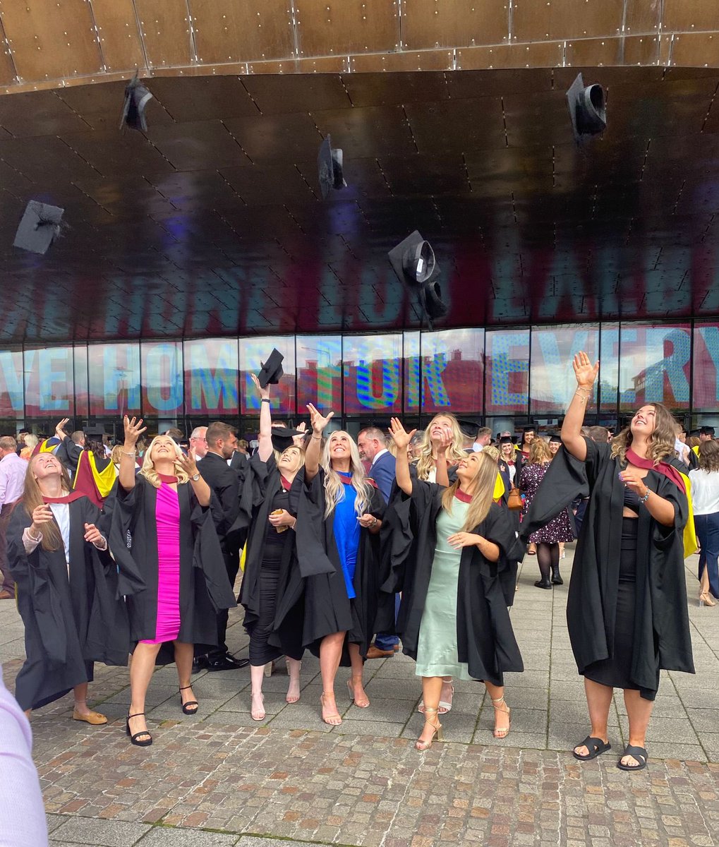 Dathlu TAR 2023✅🎉  
Miss Harris Addysg Gorfforol🎓
Nawr ymlaen i mis Medi yn <a href="/AG_GwentIsCoed/">AddGorff_GwentIsCoed</a> 
⚽️🏀🏈⚾️🥎🎾🏐🏉🏓🎳🏸🏒🥊🏏🏑🏋️‍♀️🚴‍♀️🏊‍♂️🤽🏄‍♀️⛷️🚣‍♀️⛹️‍♀️🎽🏇🥋