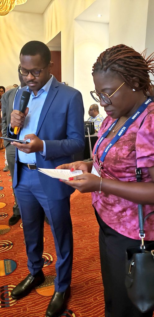 BELLOGaniath's tweet photo. "Visionnaire, rassembleur, attentionné, perspicace" ce sont les mots de @ChristelAssirou pour honorer la mémoire #Pierre_OUEDRAOGO son mentor. #AEF2023 #AFRALOGA23 #AFRALOGA #ICANN https://t.co/yYS8uQ1vFO