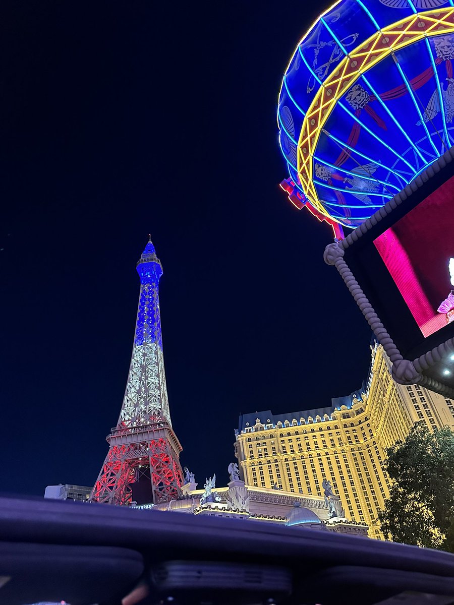 Red white and blue! #lasvegas
