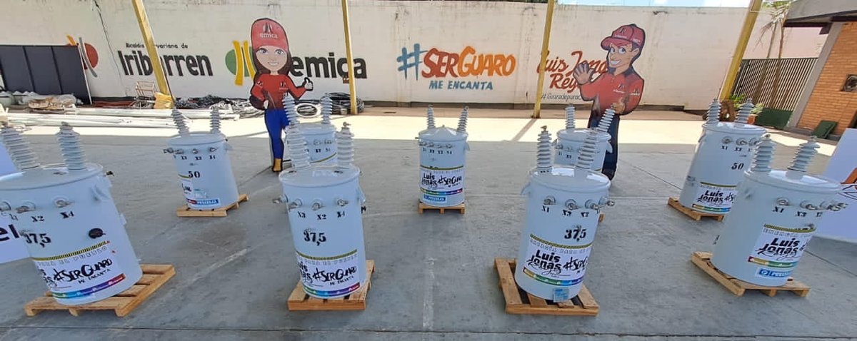 Noticia058's tweet image. #25Julio
YA VAN 93 ESTE AÑO / En #Lara: Alcaldía de Iribarren entregó 11 #transformadores a distintas #parroquias 👷🏻‍♂️🚧

 ➕Detalles 🔗👇🏻noticia058.com/ya-van-93-este…
