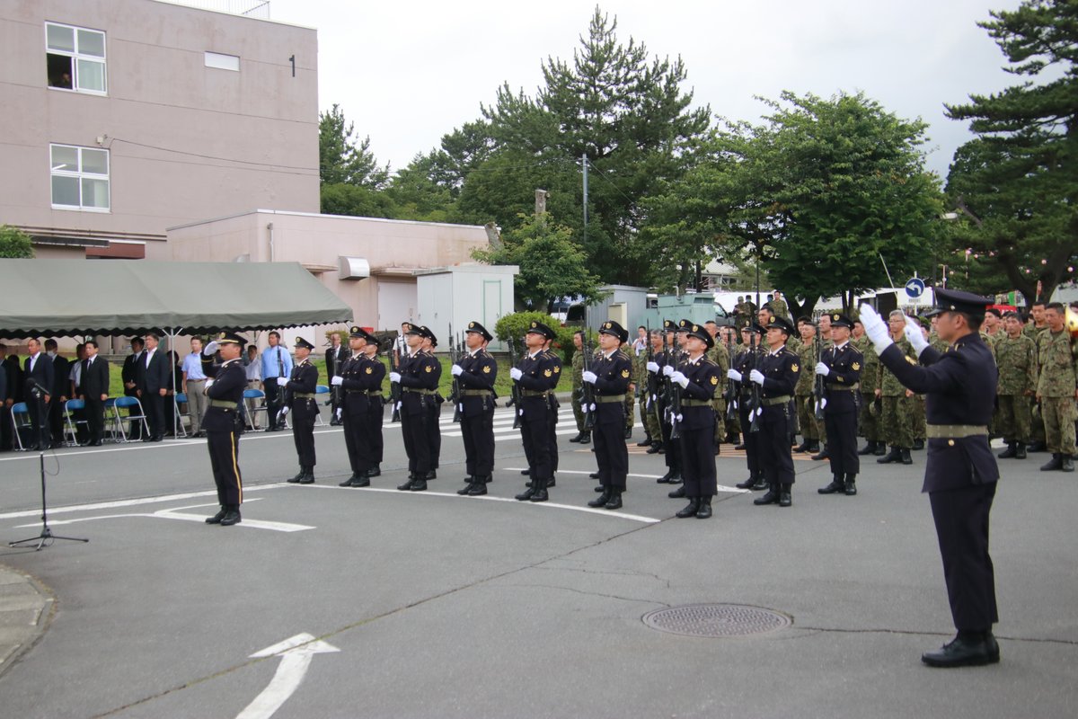 第34普通科連隊 は、陸軍の精神的支柱であった旧歩兵34聯隊の軍神