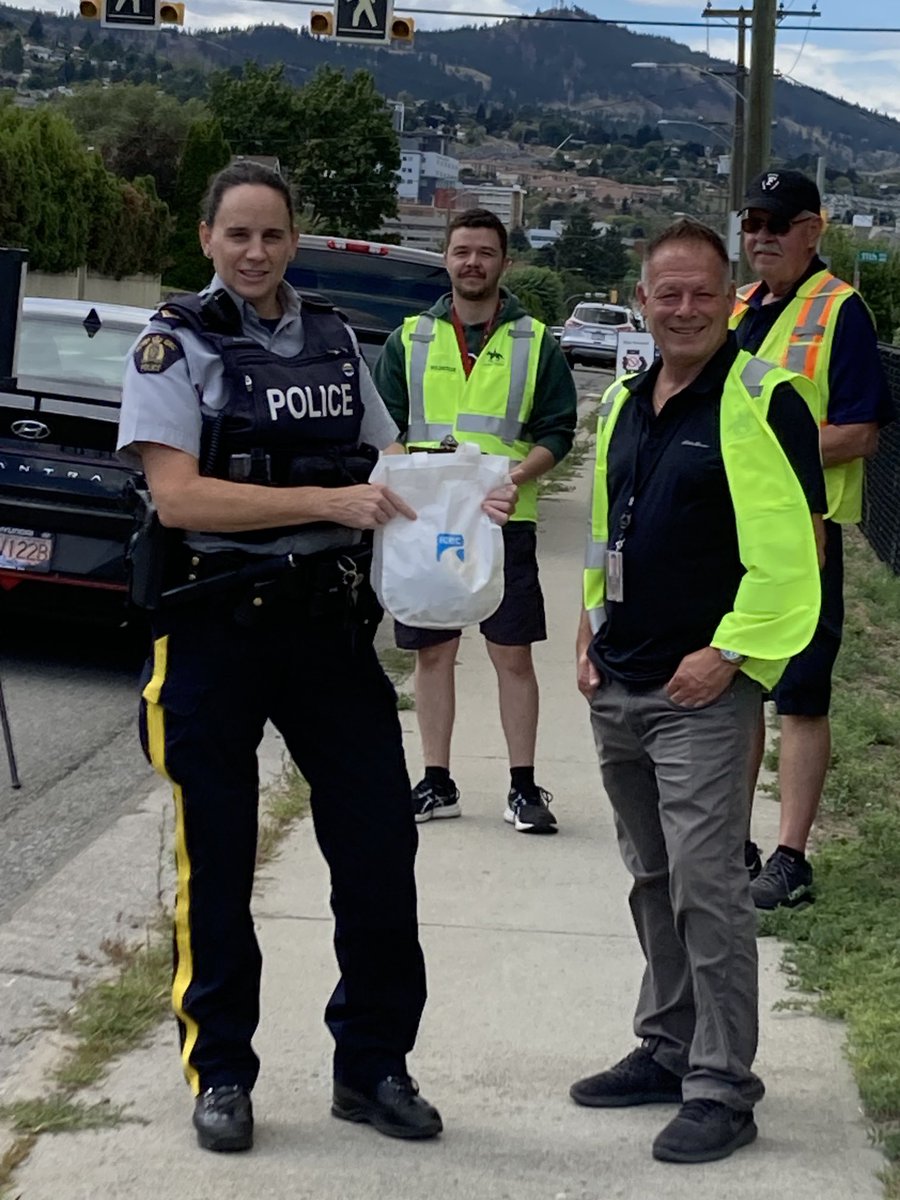 How about a little Road Safety reminder to the good folks in Kamloops! Follow the posted speed limit and leave that cell phone peacefully sleeping while driving. ⁦<a href="/cityofkamloops/">City of Kamloops</a>⁩ ⁦<a href="/KamloopsRCMP/">Kamloops RCMP</a>⁩