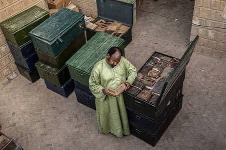 Joe__Bassey's tweet photo. Timbuktu of Malian Empire (present day Mali) in West Africa is home to one of the world's oldest university of Sankore, where in the 1200s AD there are books full of manuscripts written mostly in Ajami (In this case in African languages such as Hausa being written in a script similar to Arabic). 

When Europeans and Western Asians began visiting and colonizing Mali from 1300s-1800s AD, Malians began to hide the manuscripts in basements, attics and underground, fearing destruction or theft by foreigners.

This was certainly a good idea, given Europeans' history of stealing and/or destroying texts in Kemet and other areas of the continent. Many of the scripts, such as the one shown below, were mathematical and astronomical in nature.

#Africa