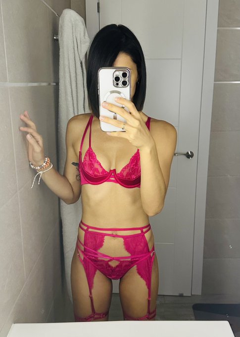 Mirad qu&eacute; cosita tan linda me regalaron l@s Abrilcit@s.   Ahora solo me falta conseguir con quien usarlo🫣🩵<a class="tags" target="_blank" title="On Twitter" href="/?out=eyJ0eXAiOiJKV1QiLCJhbGciOiJIUzUxMiJ9.eyJpYXQiOjE3MTkzOTAxNTAsImlzcyI6InR3cG9ybnN0YXJzLmNvbSIsIm5iZiI6MTcxOTM5MDE1MCwiZXhwIjoxNzUwOTI2MTUwLCJyZWRpcmVjdF91cmwiOiJodHRwczovL3R3aXR0ZXIuY29tL3MifQ.belaM7M5_TZzaNCI2P1A9KDAT13OmoJDOvB5PAqTu0YyWPNMUFrhvd6KdCVCVwNHiaPJiKK9jKGG6d7mes5h-Q">@s</a><a class="tags" target="_blank" title="On Twitter" href="/?out=eyJ0eXAiOiJKV1QiLCJhbGciOiJIUzUxMiJ9.eyJpYXQiOjE3MTkzOTAxNTAsImlzcyI6InR3cG9ybnN0YXJzLmNvbSIsIm5iZiI6MTcxOTM5MDE1MCwiZXhwIjoxNzUwOTI2MTUwLCJyZWRpcmVjdF91cmwiOiJodHRwczovL3R3aXR0ZXIuY29tL3MifQ.belaM7M5_TZzaNCI2P1A9KDAT13OmoJDOvB5PAqTu0YyWPNMUFrhvd6KdCVCVwNHiaPJiKK9jKGG6d7mes5h-Q">@s</a>