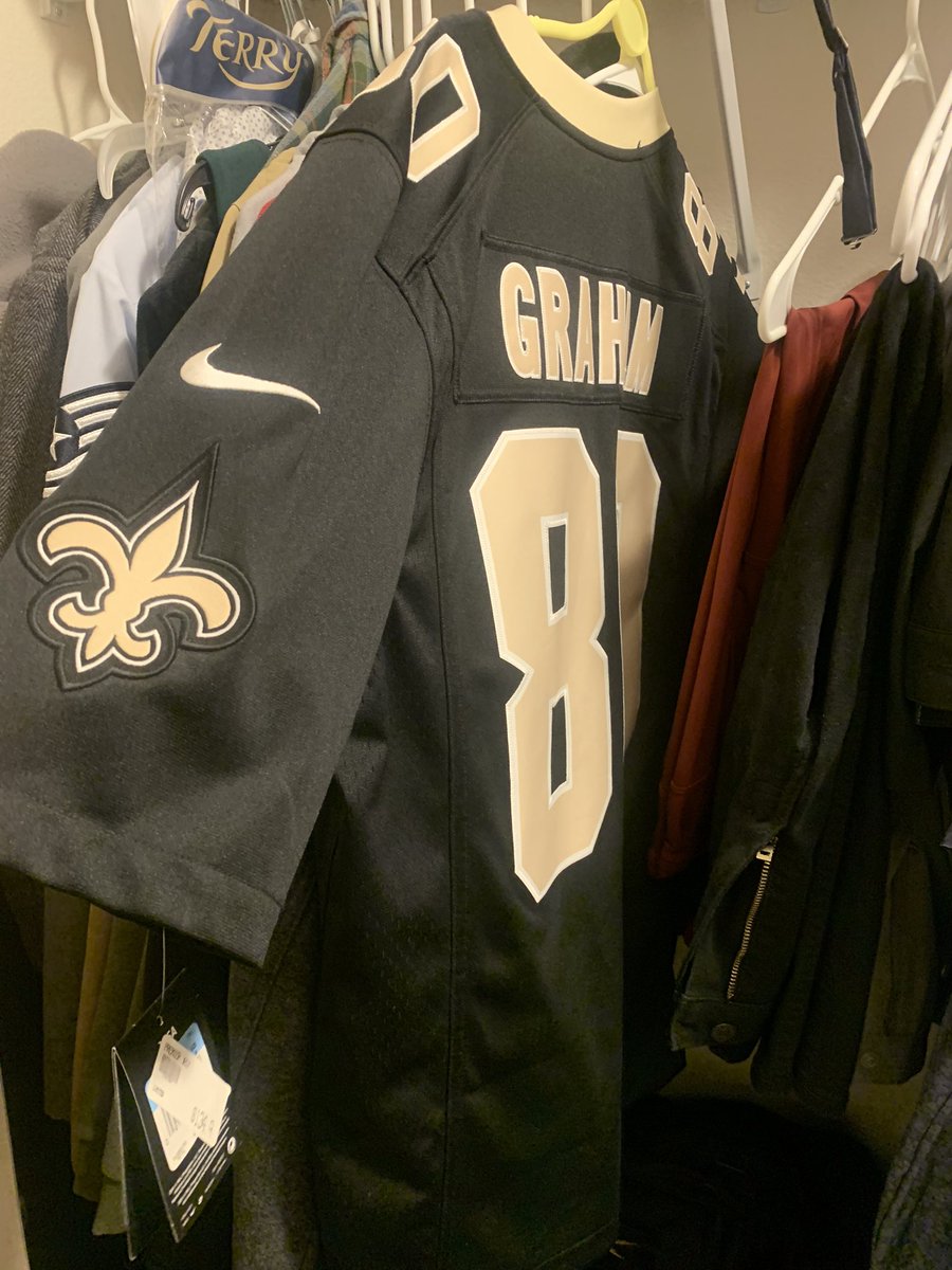 BrandonCunn92's tweet photo. @RodWalkerNola Bought me and my wife ours a month before he was traded. Didn’t even have a chance to take the tag off. Now I can finally wear it! https://t.co/Dtu7o3NDEu