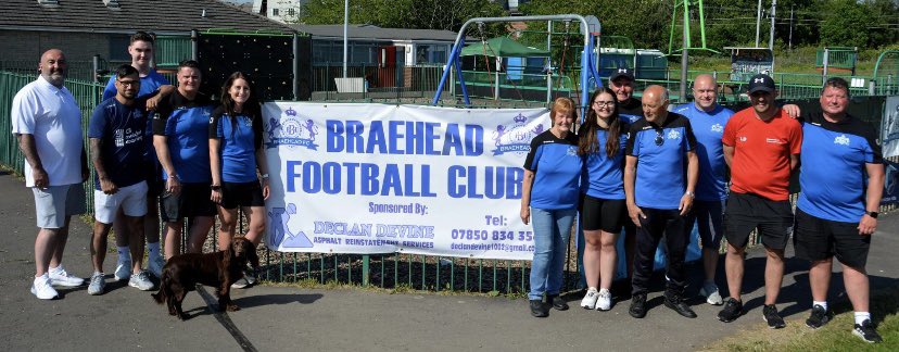 We are pleased to announce that after another very successful tournament this summer we were able to give Town Break another £1000 to help them continue the wonderful work they do. 

A huge thank you from us to them for all their support and effort.