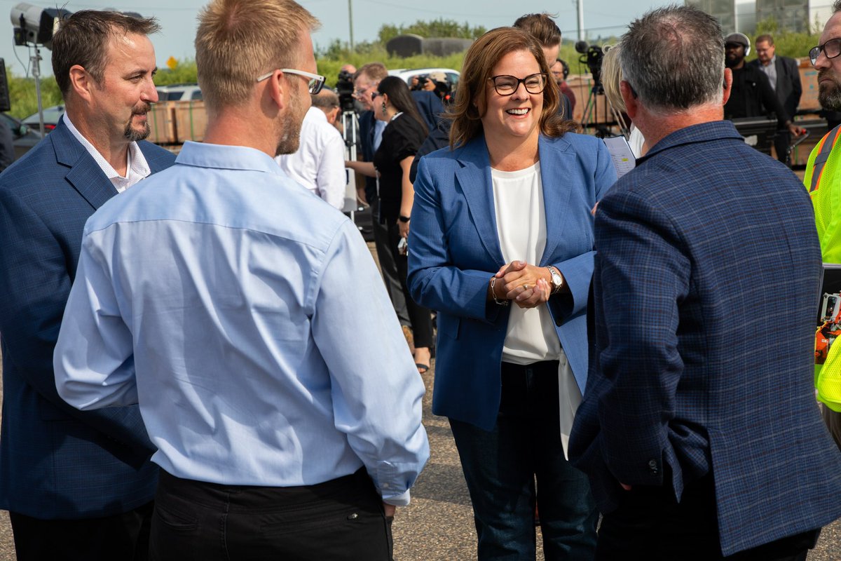 Heather Stefanson tweet media