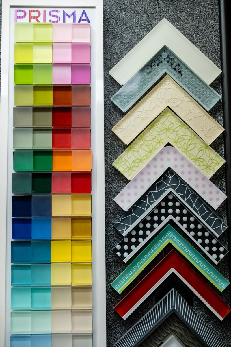 SAFastframe's tweet image. What's your favorite type of frame to showcase your memories? Share yours with us now! #FastFrame #FastFrameSanAntonio #CustomFraming #Art #Framing