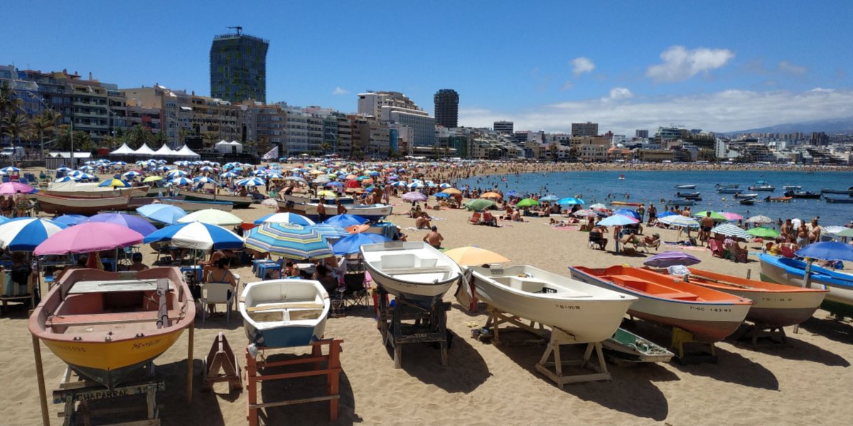 PeguiMariana's tweet photo. 📍Playa de Las Canteras 💙🏖💙
Gran Canaria https://t.co/5cshiZhE0N