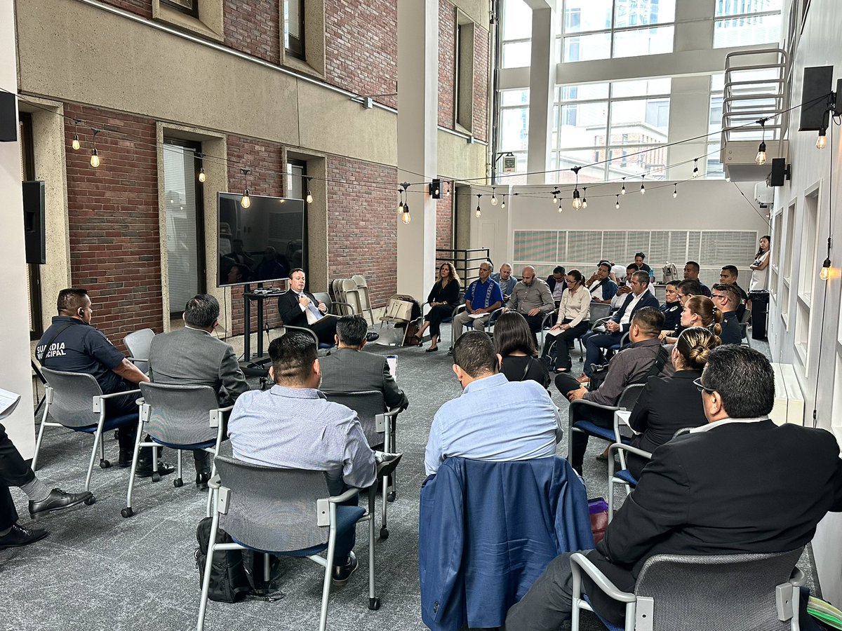 SCDAONews's tweet photo. We had a special visit this week from law enforcement officials from Mexico. Prosecutors from our office spoke about the different programs at SCDAO followed by a Q&A discussion on the importance of community policing and prosecution initiatives. #lesep #exchangeprograms #crimeprevention
