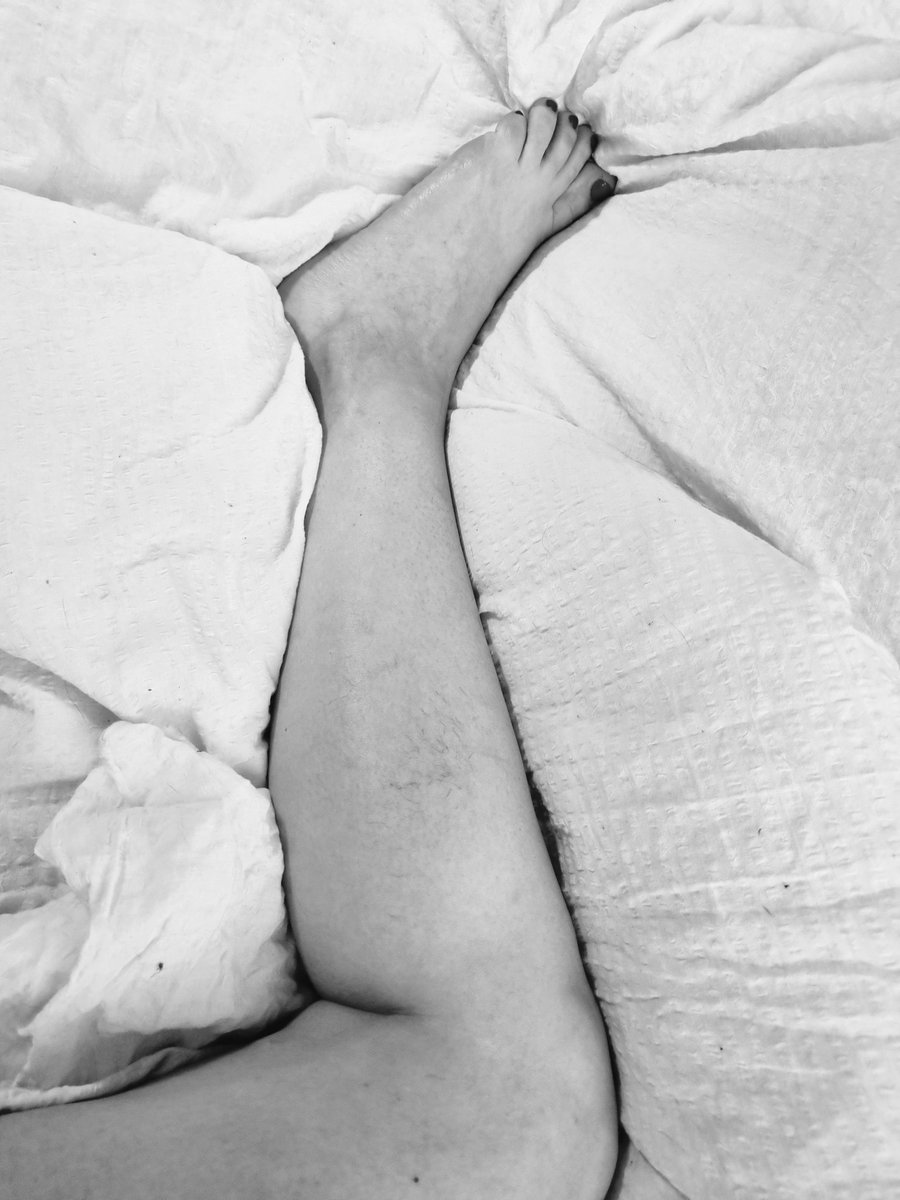 NorwegianFindom's tweet photo. #feetcontent #feetpic #feetpicsforsales #feetseller #feetfinder #feetfethish #paypigswelcome https://t.co/DHlhutP66J