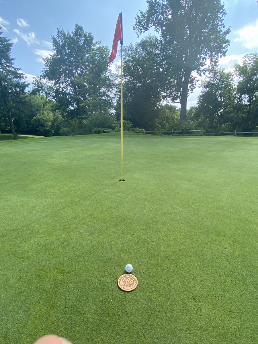 RickParnham's tweet photo. Enjoyed a visit to @NiagaraFrontier yesterday for a charity golf event. Thanks to @OnCoreGolf for being along for the ride and to @BillsHelmetBar for the oversized ball marker. https://t.co/z0HeWLG0yJ