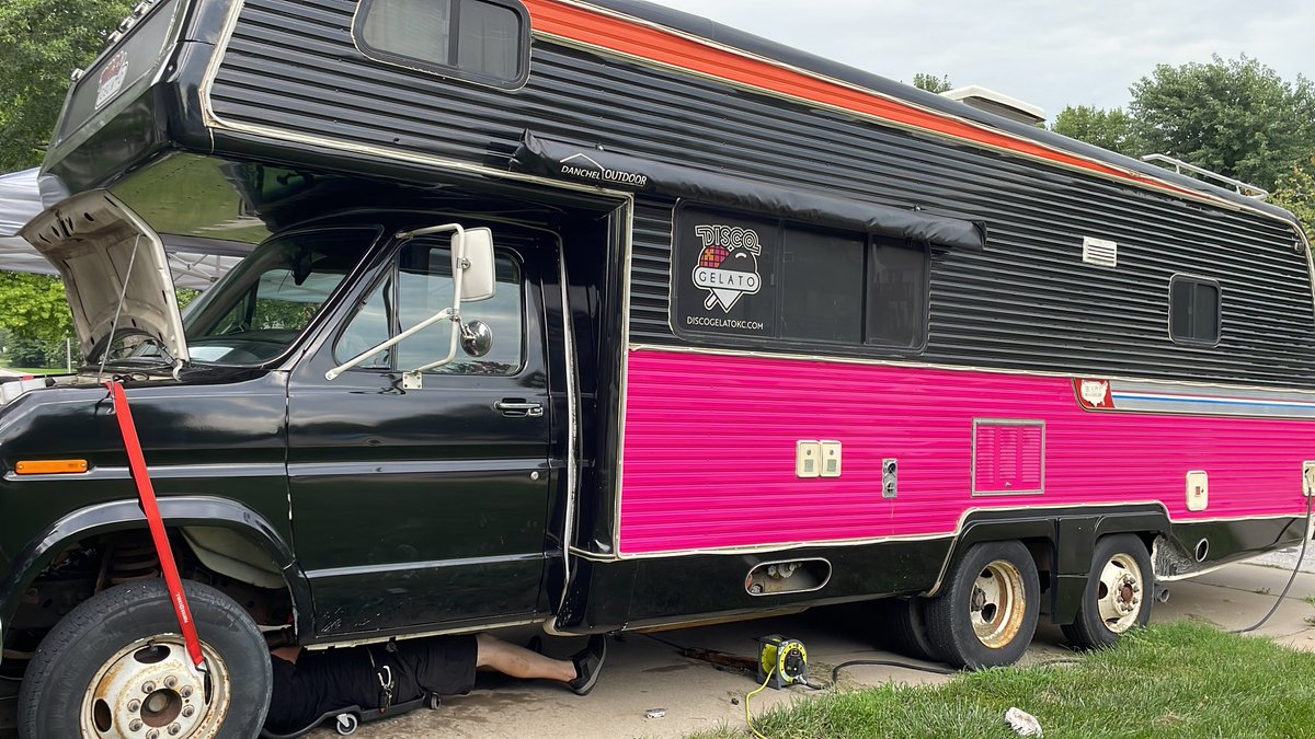 Red Crow Brewing Co. tweet media