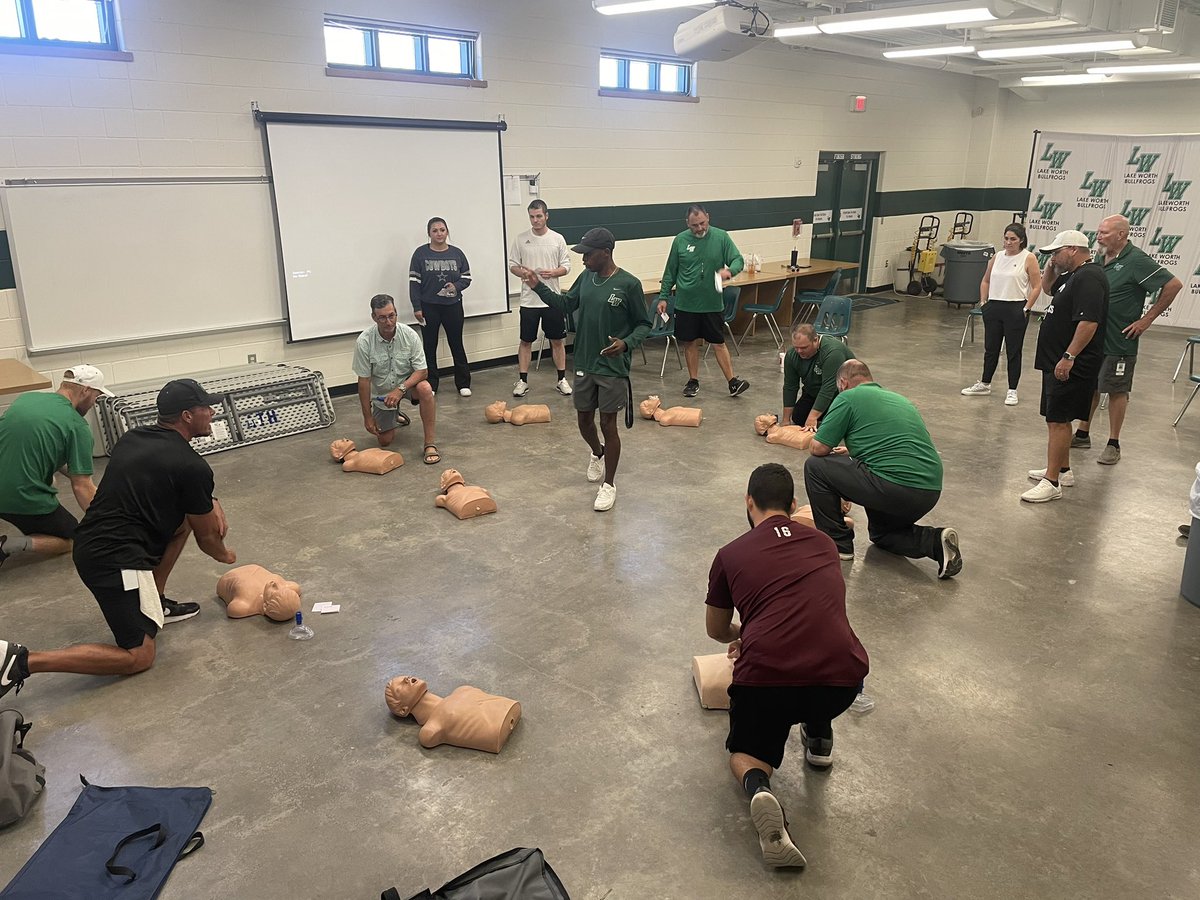 MrsCoachPrieto's tweet photo. Thank you @TJerrell95 for getting our coaches CPR certified and ready for the seasons ahead! Athletic trainers make a huge difference!!! @JerryPrieto8 #worthit #atsmatter https://t.co/s8QbEOafnl