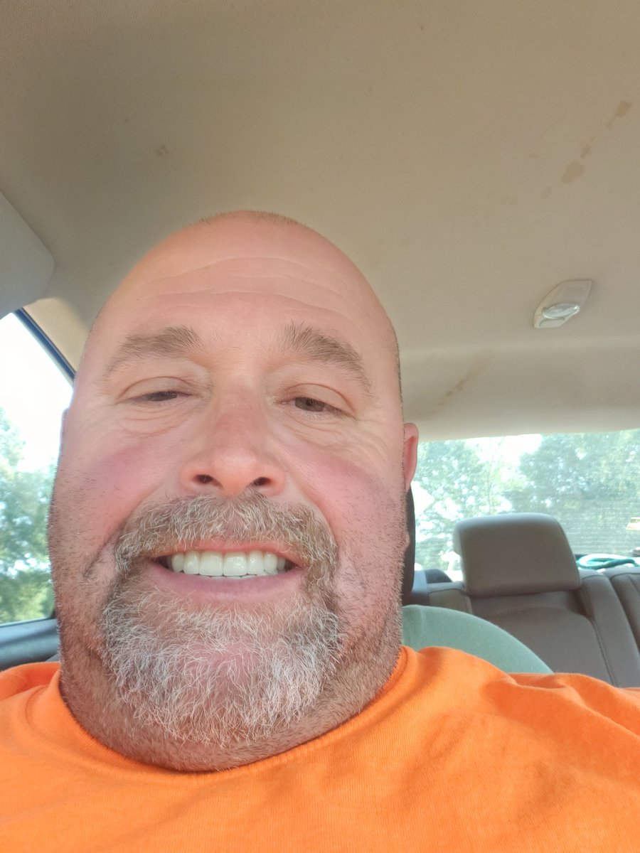 GlowatzMike's tweet photo. https://t.co/TUcxWGFW74