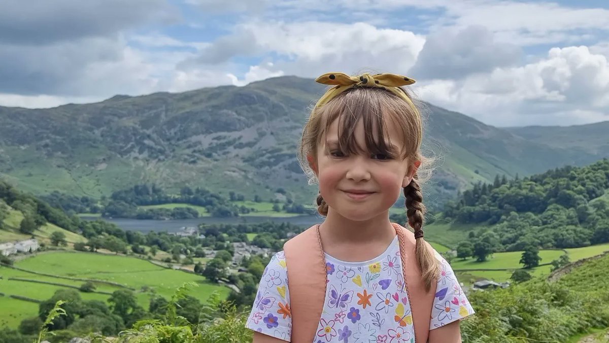 mandat201077's tweet photo. Lakes day no mountain but a walk and a dip! @GreatwoodCPS https://t.co/iQ6fbSuiy3