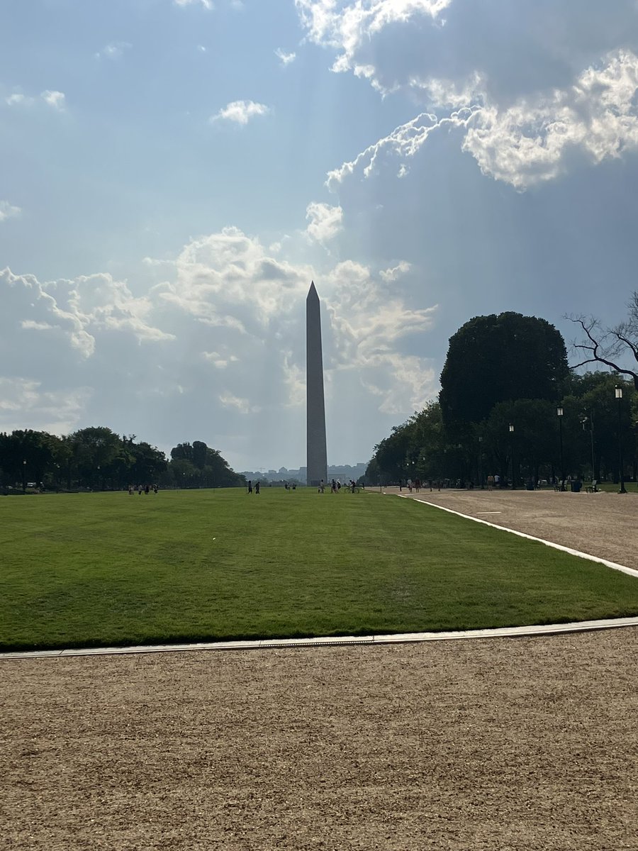 DrLauraSanchez's tweet image. Being @pharmacognosy peeps in the @USBotanicGarden @JBurdetteLab #ASP2023