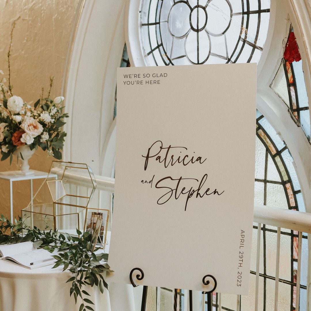 Berkeley Church is filled to the rafters with an innate charm that infuses a romantic essence into every moment.

We love to see couples take advantage of the quiet moments in the echoes of the hall.

📸 @rothbauerstudio_
📋 @eroseventsco